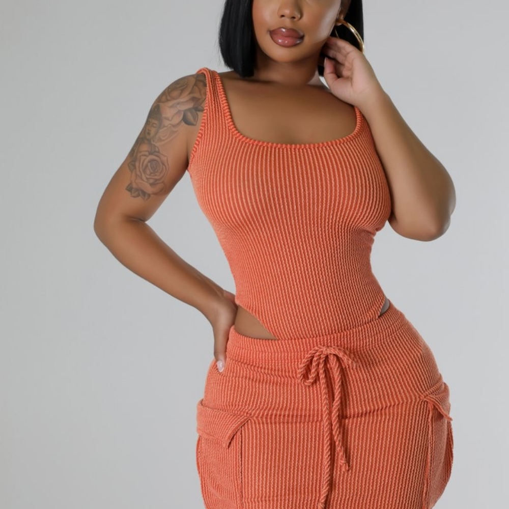 Two Piece Set - Picture 4 of 6